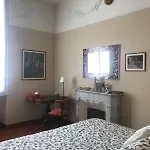 Agapantus In Dell'800 住宿加早餐酒店 多尔切阿夸